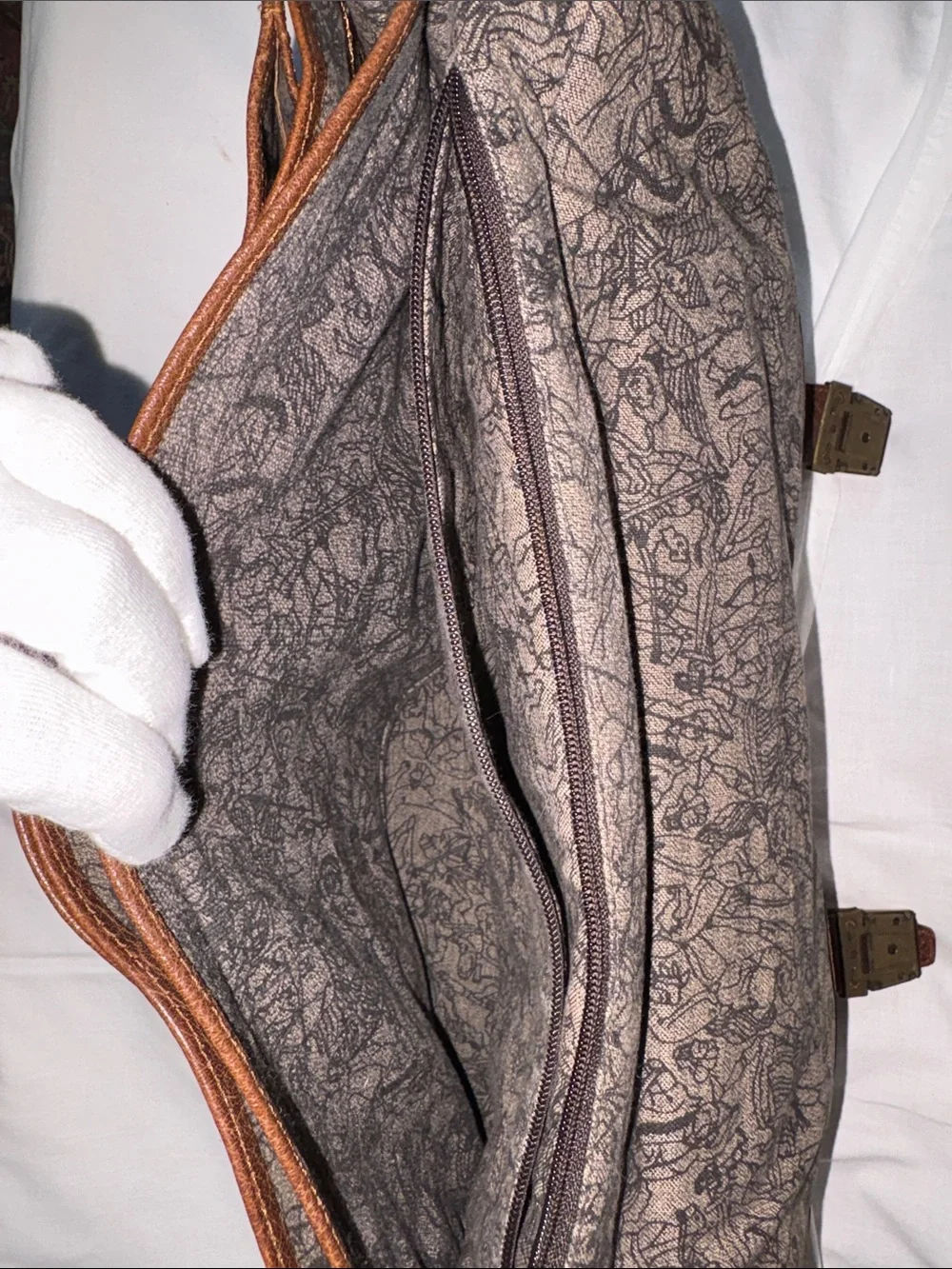 Brown Leather Travel Holdall Bag